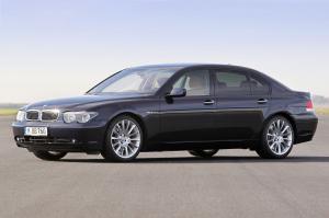 BMW 760i 2001 года